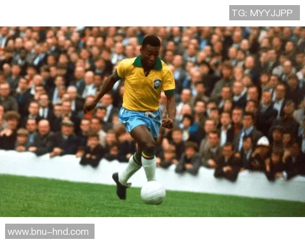 巴西足球明星:从球场到时尚巅峰的无尽魅力 巴西足球明星:从球场到时尚巅峰的无尽魅力